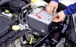 بنشر تبديل بطاريات